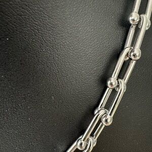 Trendy hardware design necklace